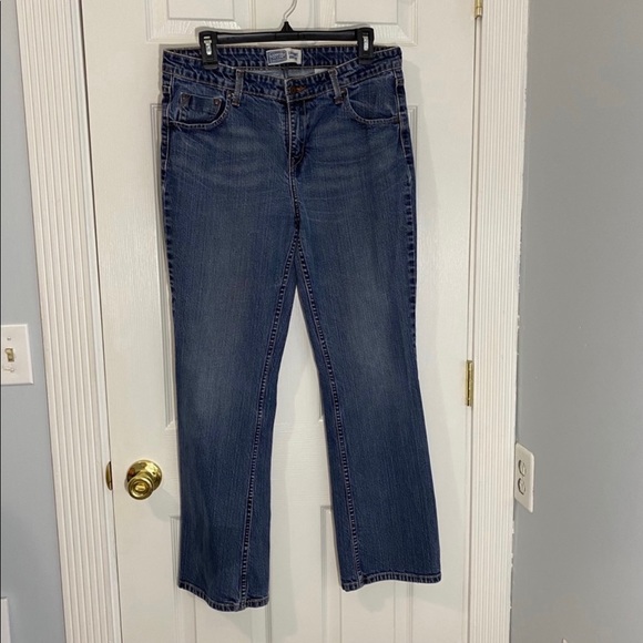 Lee Low-Rise Boot-Cut Jeans Size 12 - Picture 2 of 7